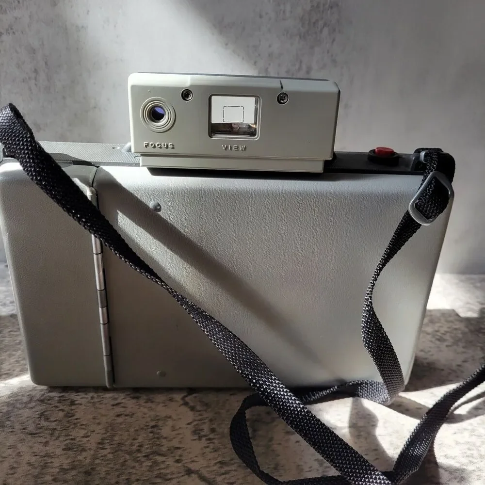 Polaroid land camera